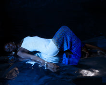 Load image into Gallery viewer, The Moment (blue umbre)